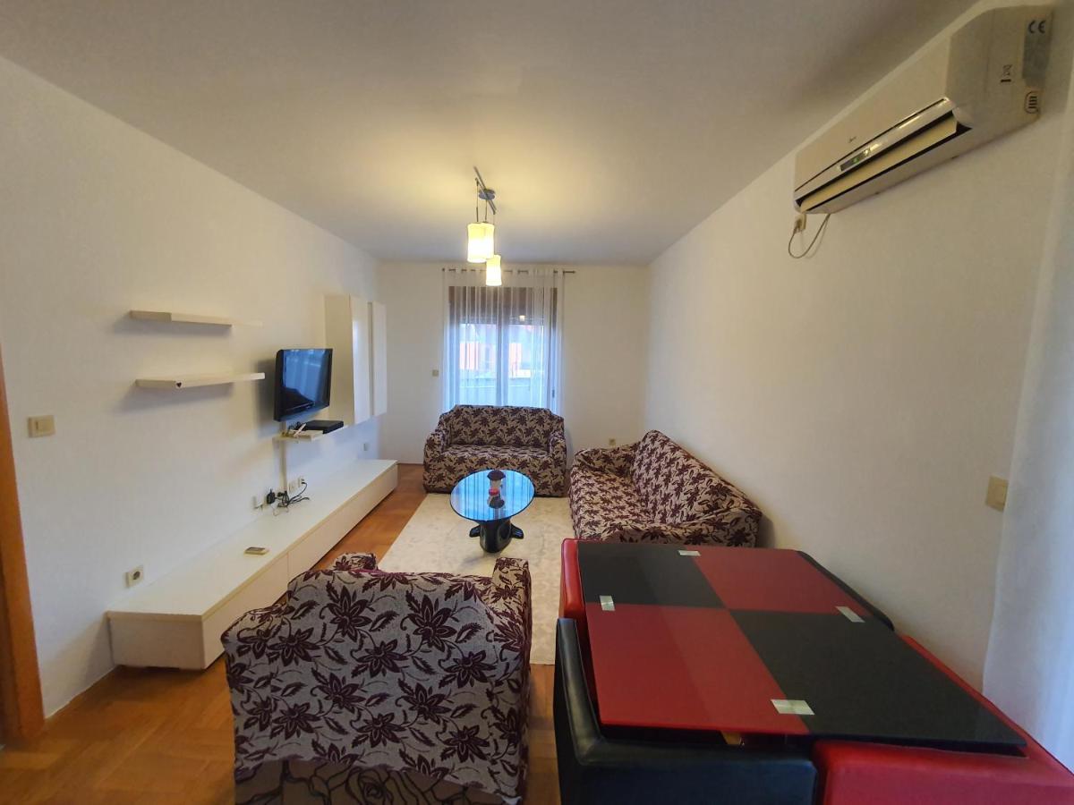 Comfort One Bedroom Apartment Podgorica Eksteriør billede